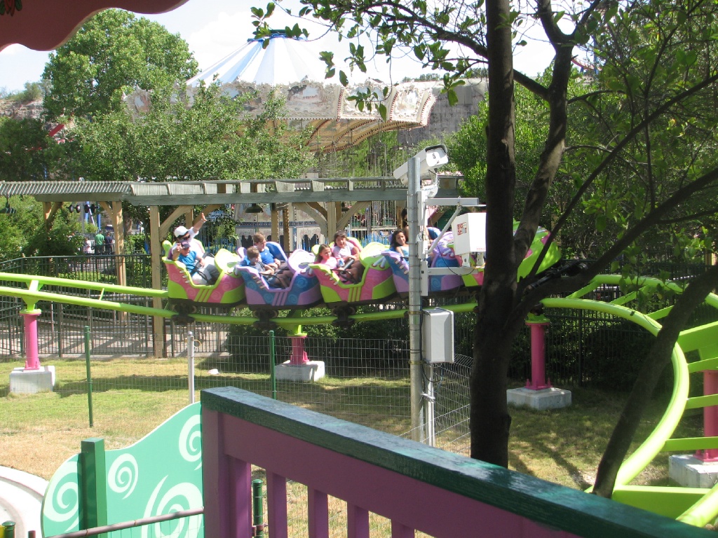 2009/07(July)/Six_Flags/1024x768_20100206 212.JPG